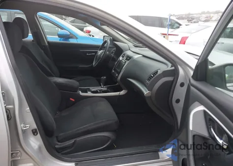 2014 Nissan Altima 2.5/2.5 S/2.5 Sl/2.5 Sv z USA, uszkodzony, nr VIN 1N4AL3AP7EC402196